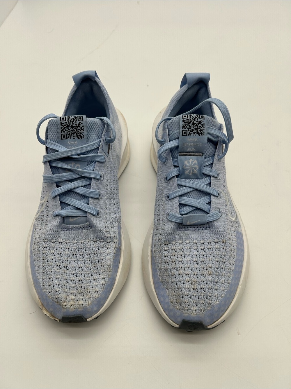 Nike Women’s Interact Run Light Pale Blue Athletic Running Shoes 7